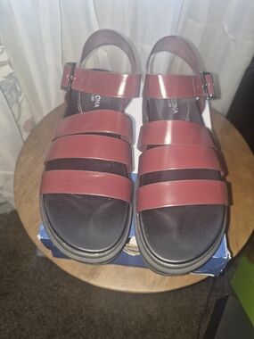 Arizona Jean Company Women's Deep Red Multi-Strap Sandals